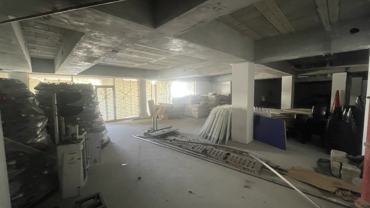 To Let commercial Property for Rent in Athlone Western Cape